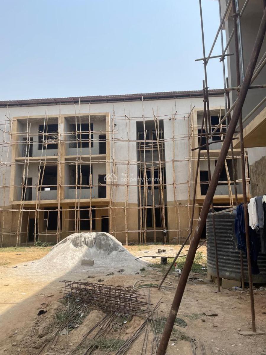 5 Bedrooms Terraced Duplex ( Carcass), Near Nnpc Filling Station, Guzape District, Abuja, Terraced Duplex for Sale