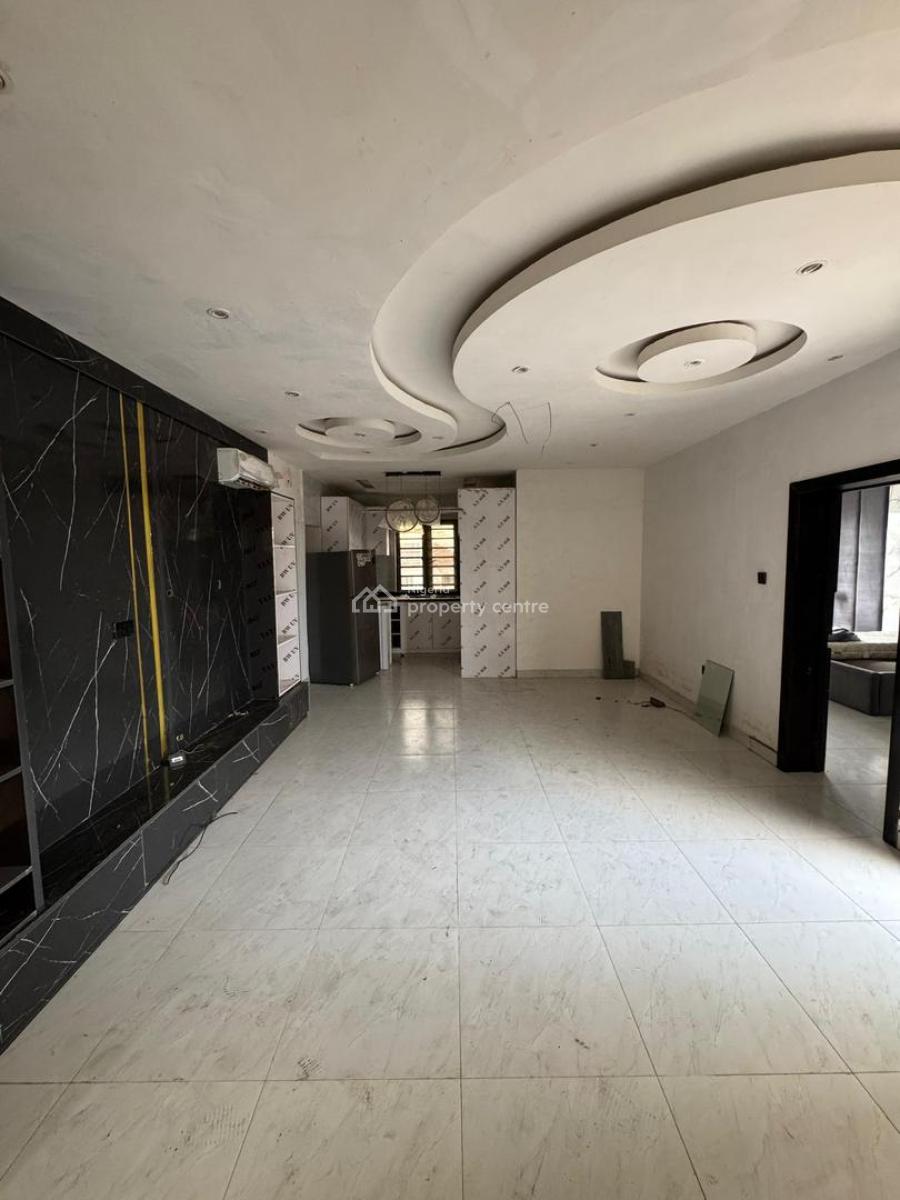 Luxury 2 Bedroom Apartment with Excellent Facility, Ologolo, Lekki, Lagos, Flat / Apartment for Rent