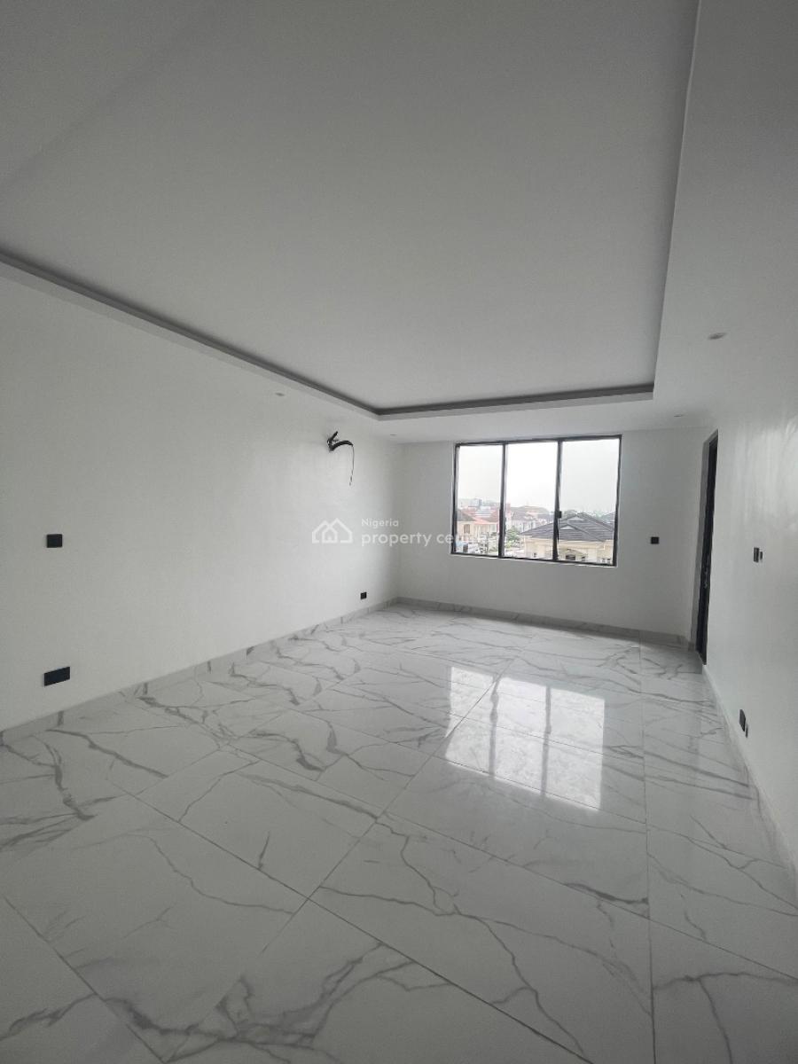 Self Compound 5 Bedroom Terrace Duplex with Bq, Lekki Phase 1, Lekki, Lagos, Terraced Duplex for Sale