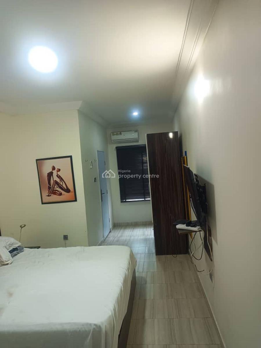 Fully Serviced 3-bedroom Apartment (swimming Pool, Gym & 3 Acs), Ikota, Lekki, Lagos, Flat / Apartment for Rent