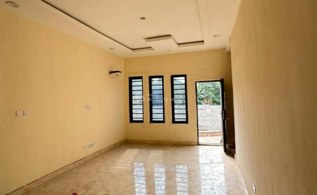 Brand New 3 Bedroom Apartments with Modern Day Pop Ceiling, Yaba, Lagos, Flat / Apartment for Sale
