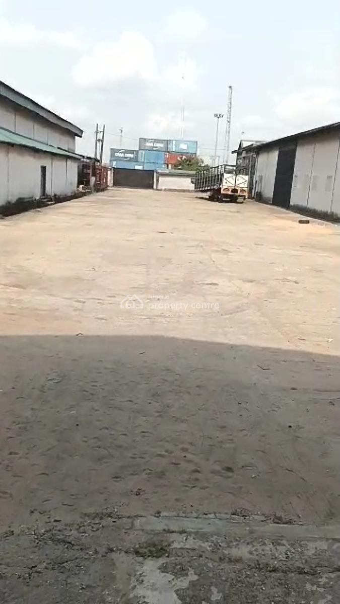 One Bay Warehouse Measuring 1200sqm, Amuwo Odofin, Lagos, Warehouse for Rent