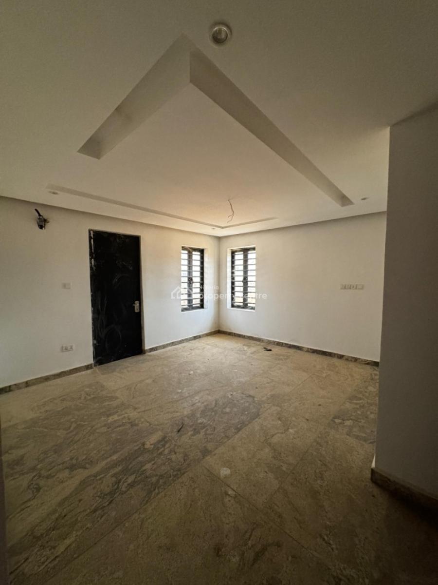 En Suite Spacious 3 Bedroom Apartment, Wuye, Abuja, Flat / Apartment for Sale