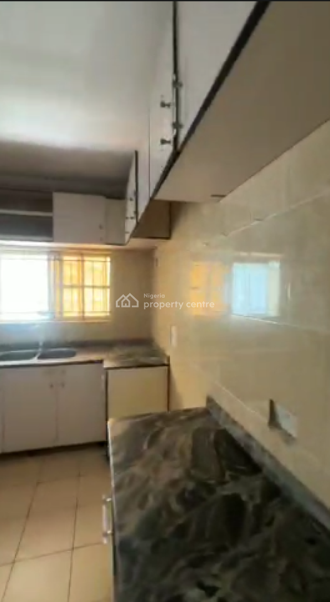 Spacious 3 Bedrooom Flat, Ocean Palm, Sangotedo, Ajah, Lagos, Flat / Apartment for Rent