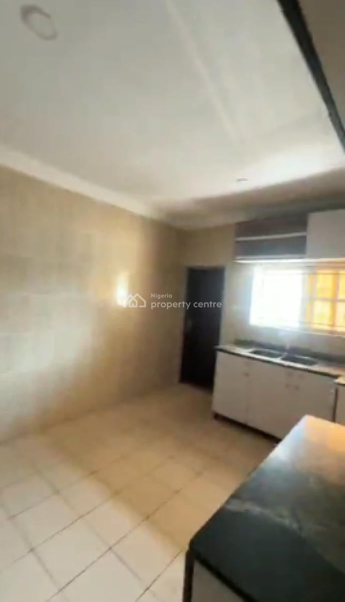 Spacious 3 Bedrooom Flat, Ocean Palm, Sangotedo, Ajah, Lagos, Flat / Apartment for Rent