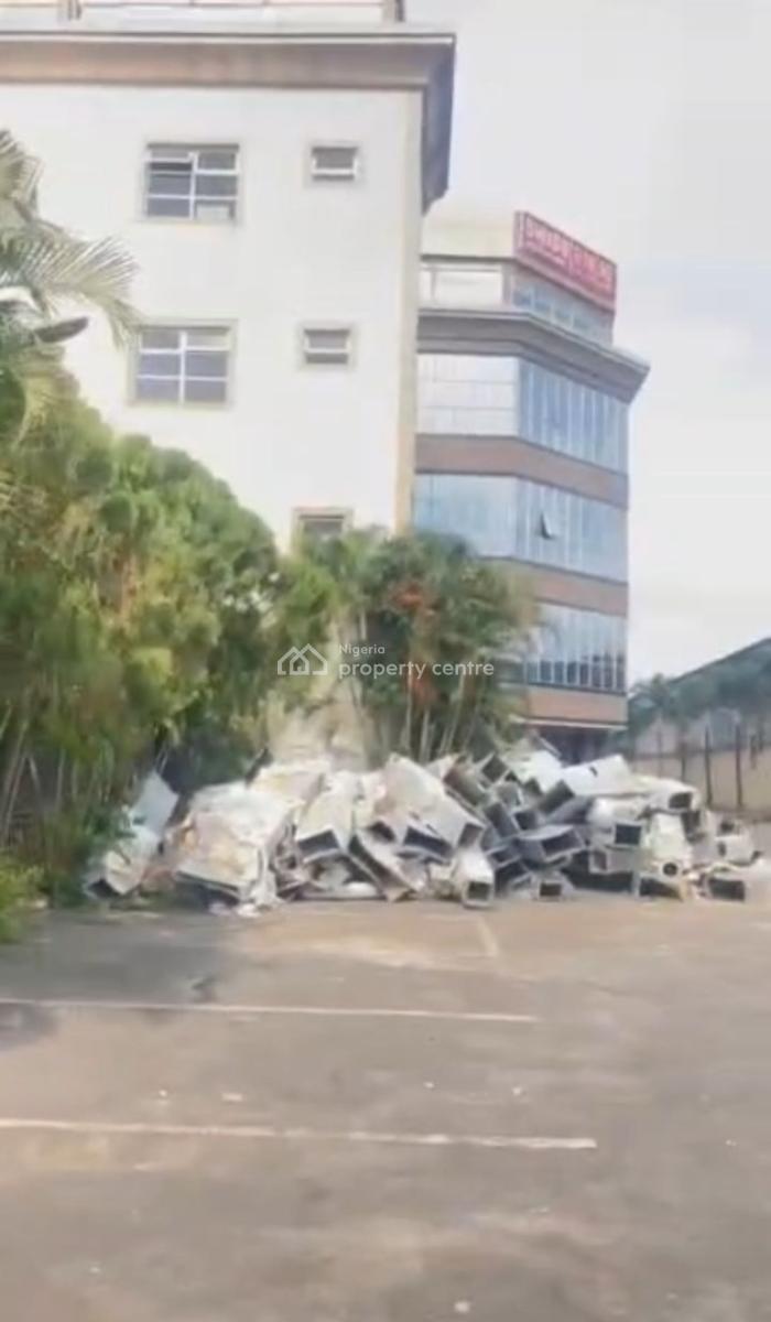 95 Rooms Hotel Close to Lagos Airport, Ahao Estate, Isolo, Lagos, Hotel / Guest House for Sale