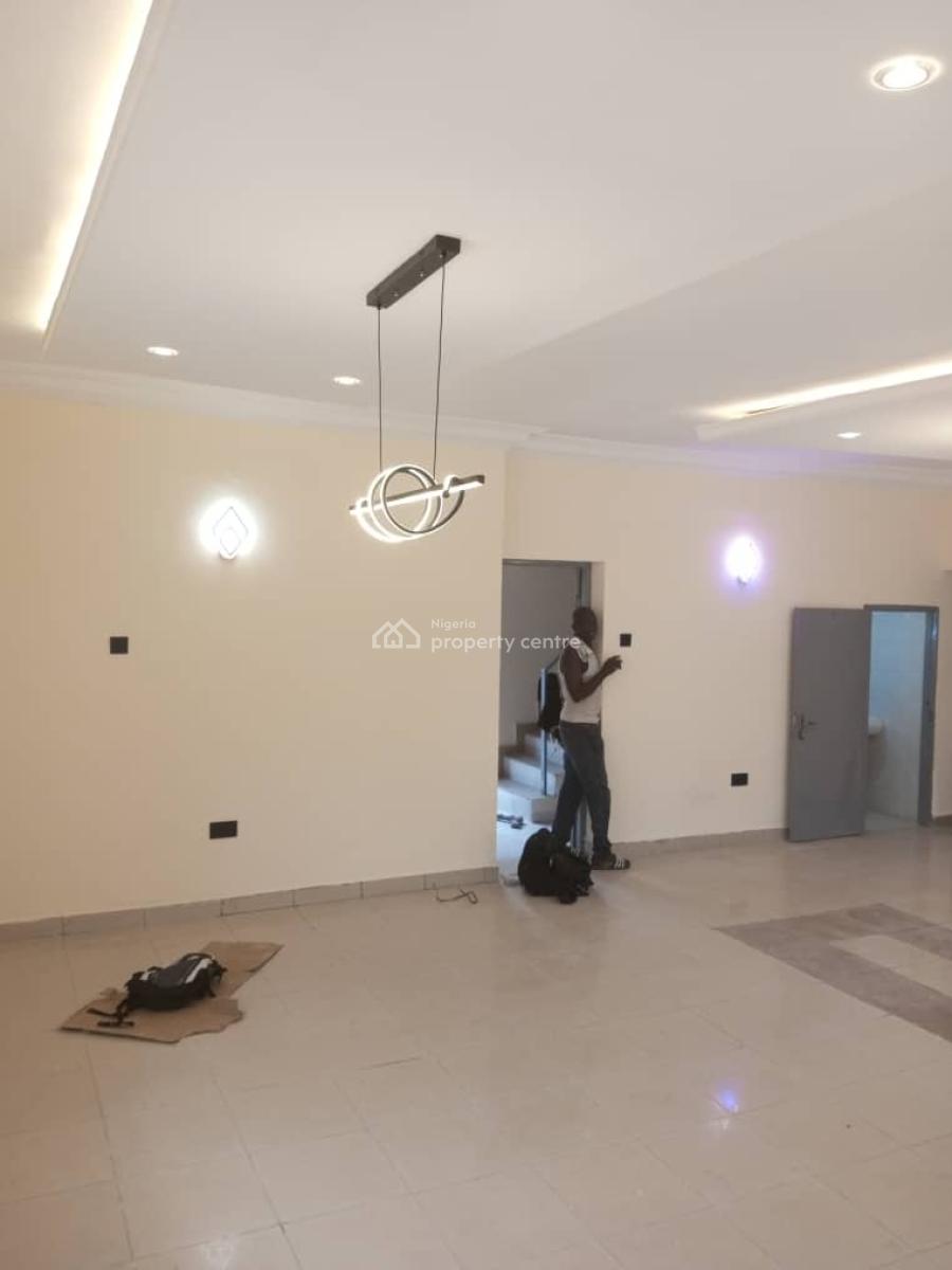 4bedroom Duplex, Wema Board Estate Off Adeniyi Jones, Ikeja, Lagos, Semi-detached Duplex for Rent