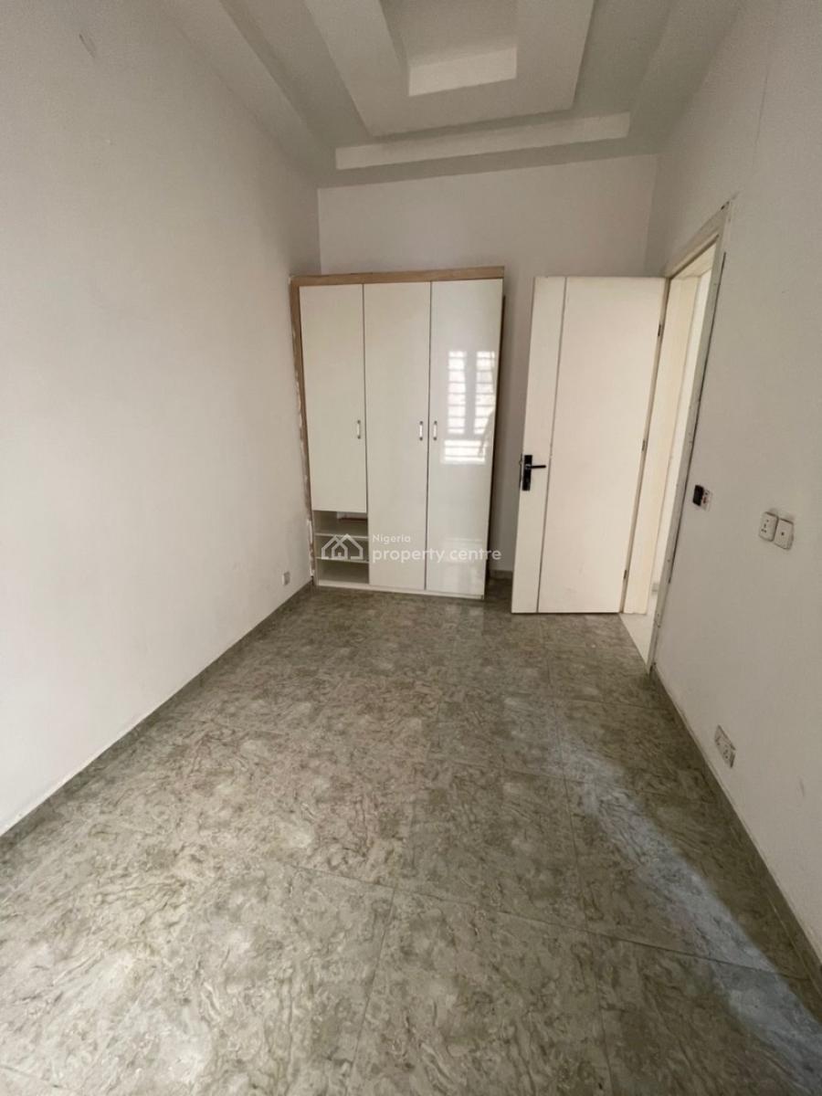 4 Bedroom Semi-detached House with Bq, Osapa London, Lekki, Lagos, Semi-detached Duplex for Rent