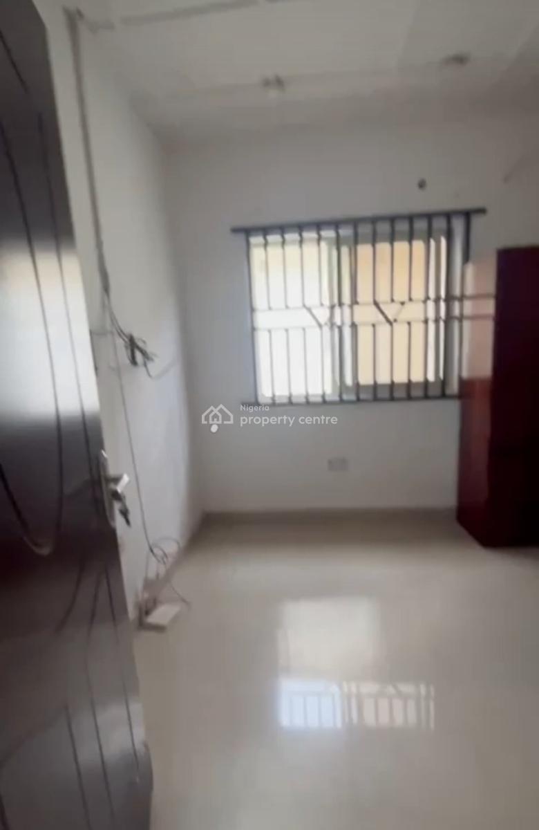 2 Bedroom Apartment, Lekki Phase 1, Lekki, Lagos, Flat / Apartment for Rent