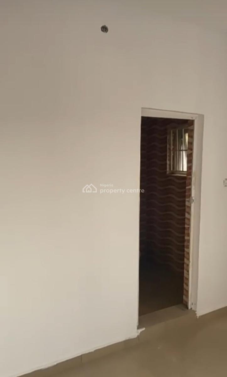 Standard  Upstairs Miniflat, Ajah, Lagos, Mini Flat (room and Parlour) for Rent