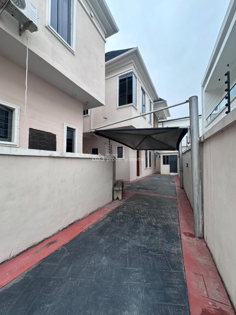 4 Bedrooms Fully Detached Duplex, Ikota, Lekki, Lagos, Detached Duplex for Sale
