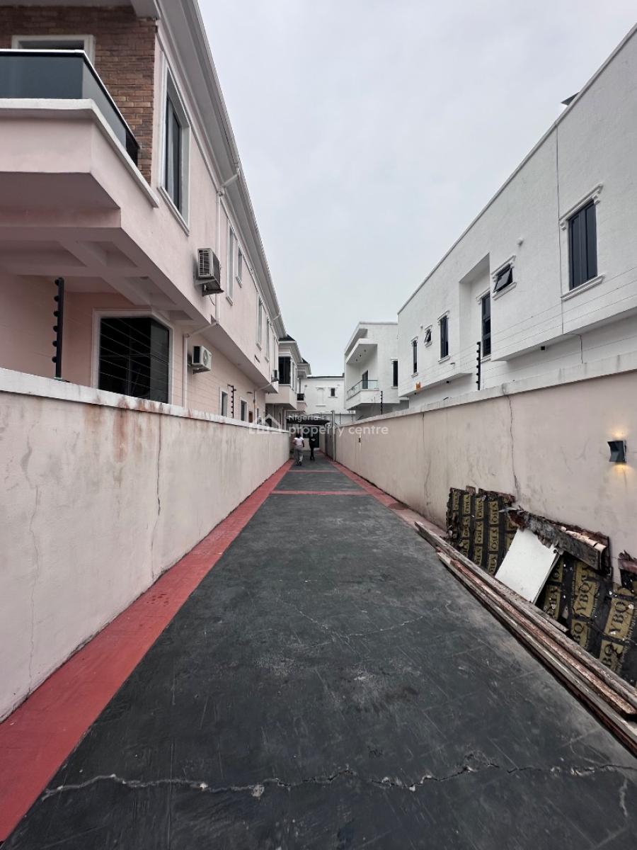 4 Bedrooms Fully Detached Duplex, Ikota, Lekki, Lagos, Detached Duplex for Sale
