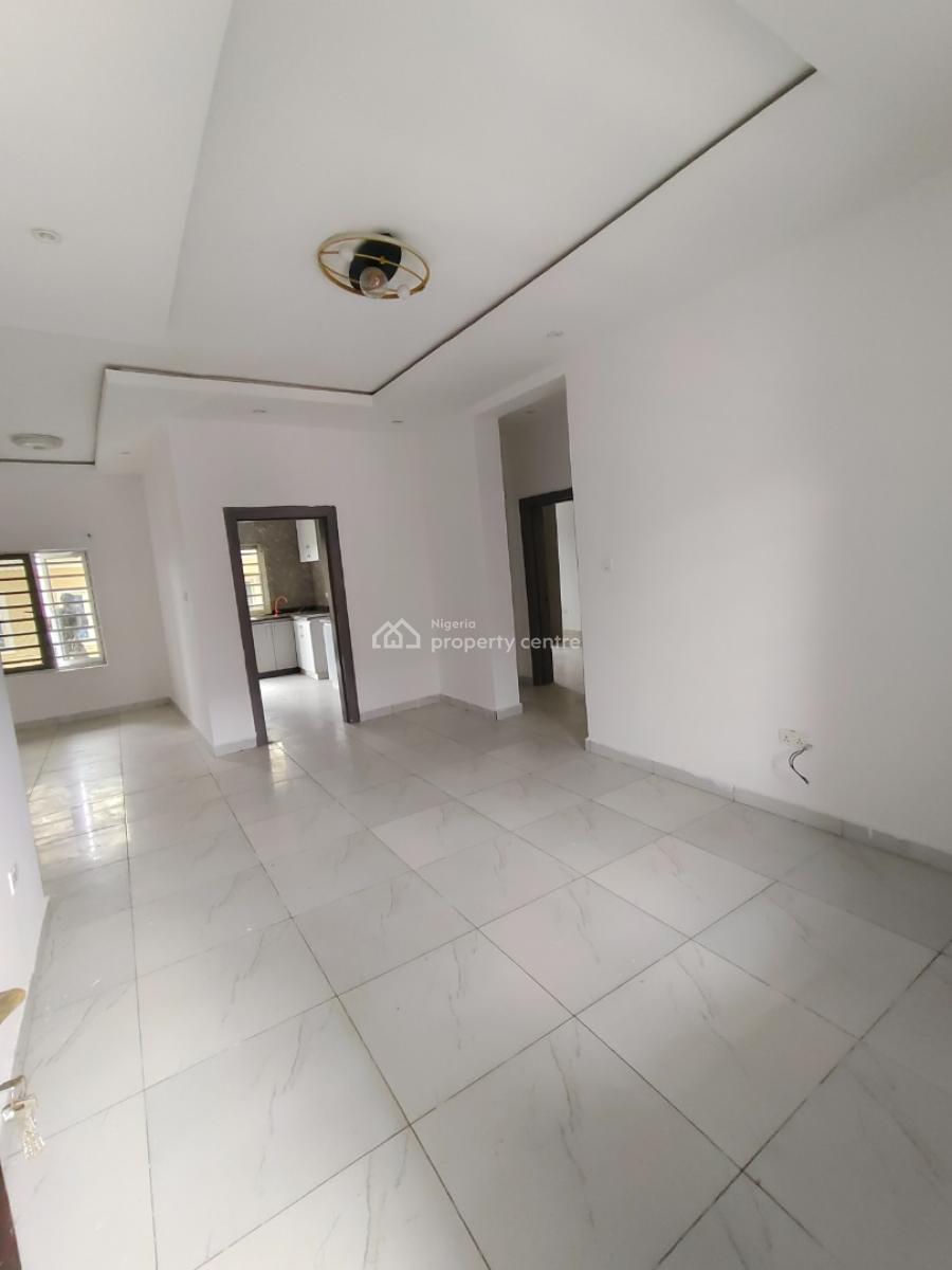 Sharp 2 Bedrooms Apartment, Ogombo, Ajah, Lagos, Flat / Apartment for Rent