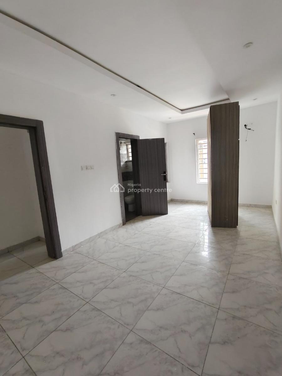 Sharp 2 Bedrooms Apartment, Ogombo, Ajah, Lagos, Flat / Apartment for Rent