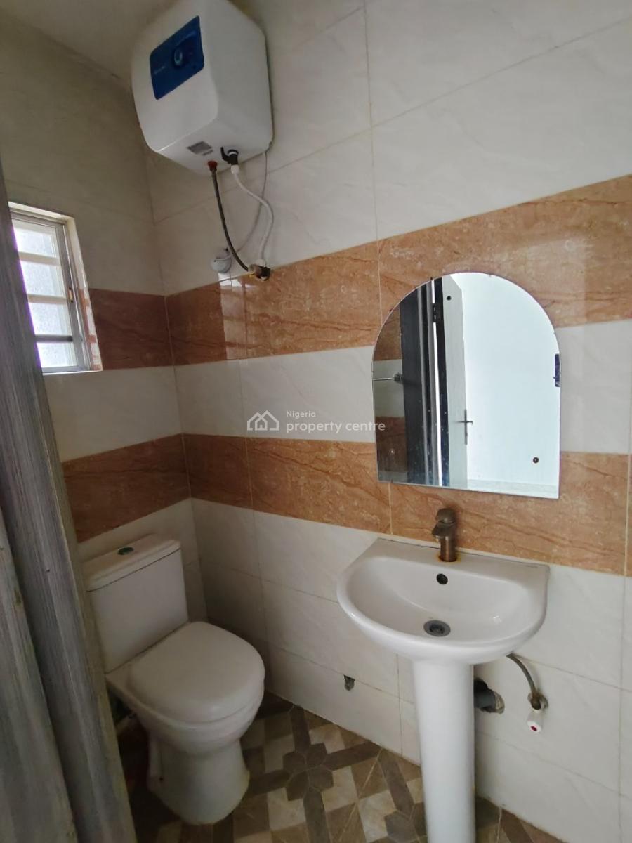 Sharp 2 Bedrooms Apartment, Ogombo, Ajah, Lagos, Flat / Apartment for Rent