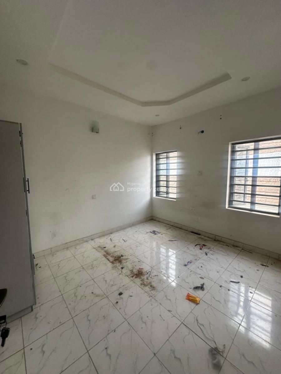 Brand New Tastefully Finished 2 Bedroom Flat, Gbagada, Lagos, Flat / Apartment for Rent