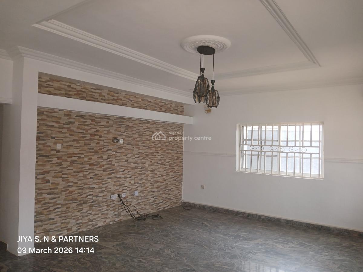 Well Renovated 3 Bedroom Fully Detached Bungalow with 2 Units Self Contain Bq, Suncity Estate, Galadimawa, Abuja, Detached Bungalow for Rent