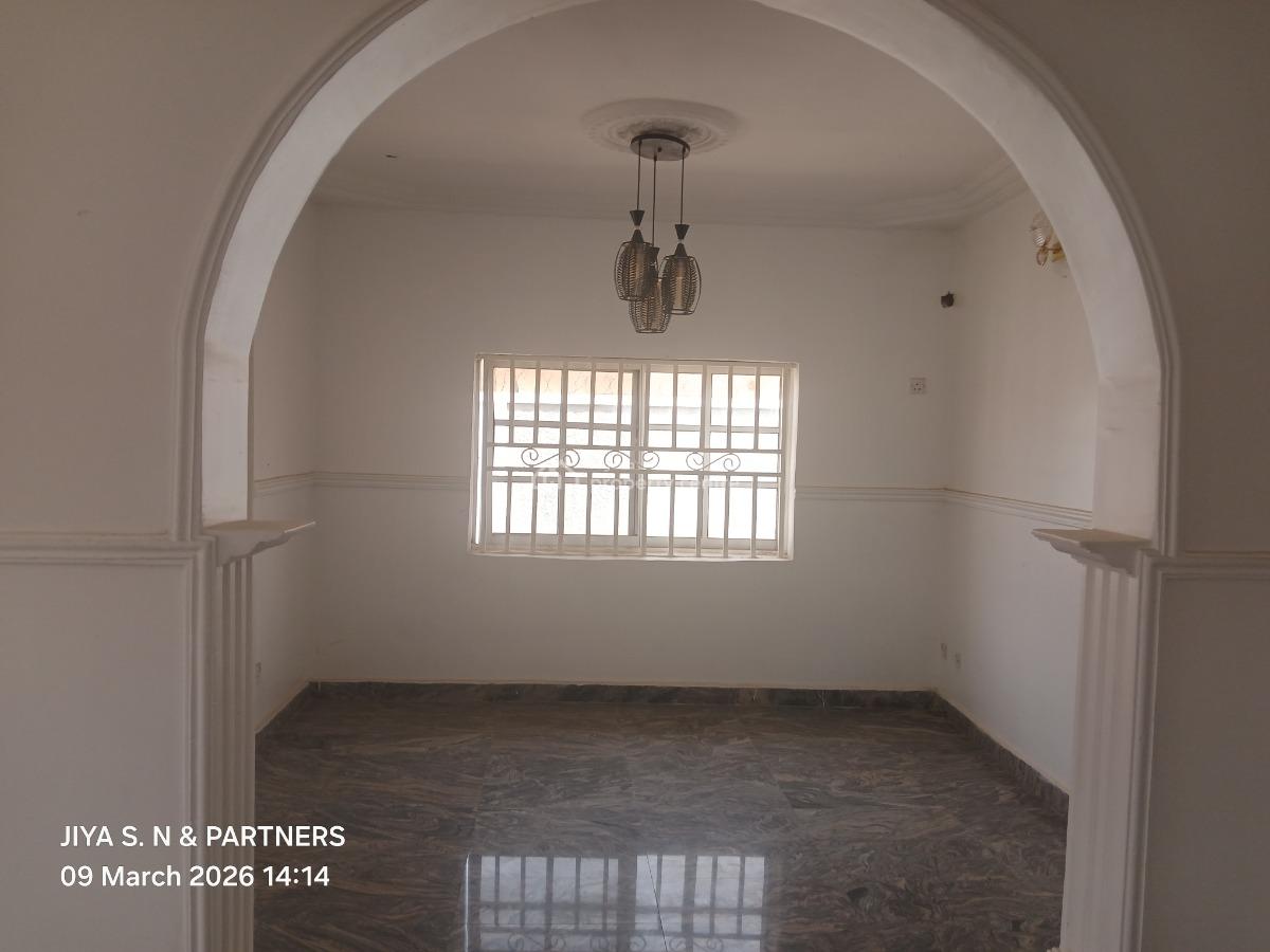 Well Renovated 3 Bedroom Fully Detached Bungalow with 2 Units Self Contain Bq, Suncity Estate, Galadimawa, Abuja, Detached Bungalow for Rent