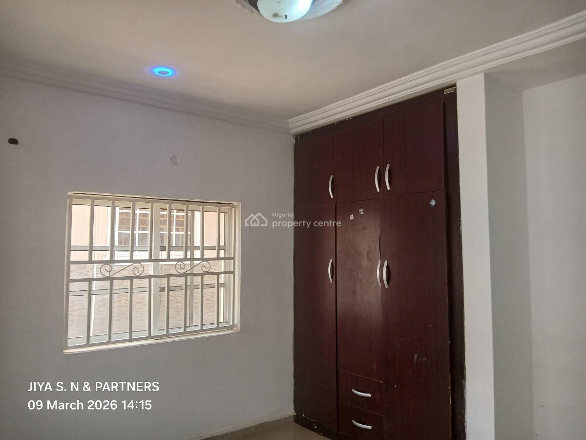 Well Renovated 3 Bedroom Fully Detached Bungalow with 2 Units Self Contain Bq, Suncity Estate, Galadimawa, Abuja, Detached Bungalow for Rent