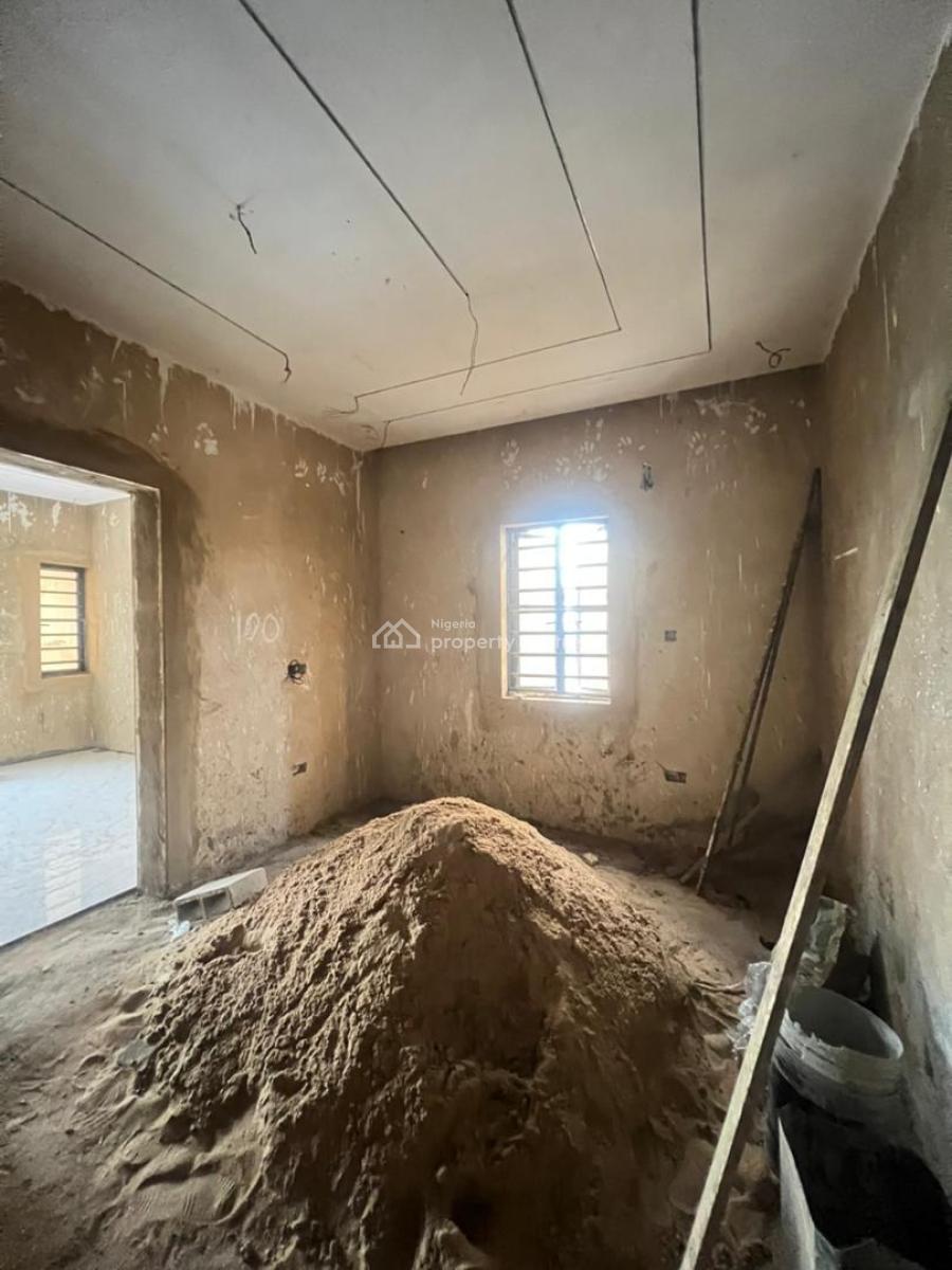 5 Bedroom Semi Detached Duplex with Bq, Gra Phase 1, Magodo, Lagos, Semi-detached Duplex for Sale