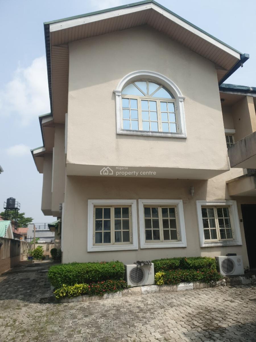 Partly Furnished 4-bedroom  Semi-detached House with Bq, in an Estate, Fatai Arobieke, Lekki Phase 1, Lekki, Lagos, Semi-detached Duplex for Rent