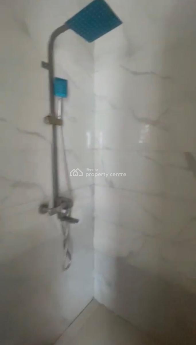 Spacious New Portable Fully Serviced 24hours Light Bq, Ologolo, Lekki, Lagos, Flat / Apartment for Rent