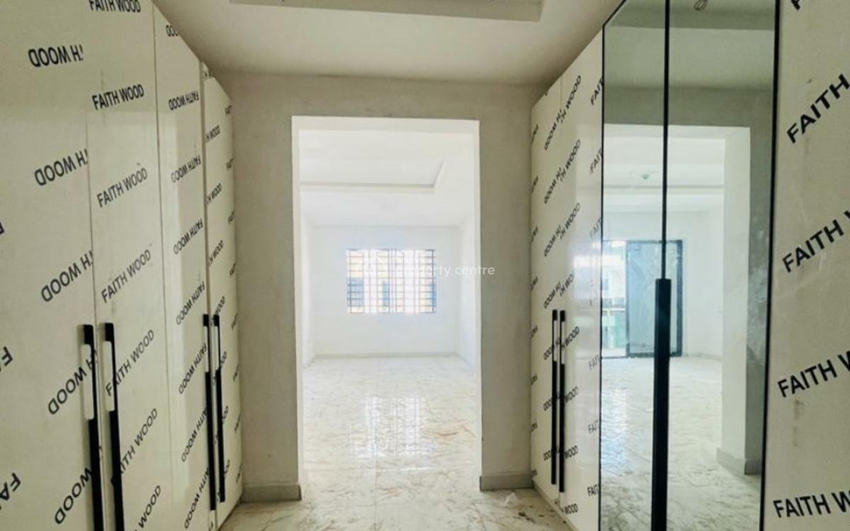 Uniquely Built 4 Bedrooms Penthouse + Bq, Elevator, Communal Pool, Gra, Ikeja, Lagos, Flat / Apartment for Sale