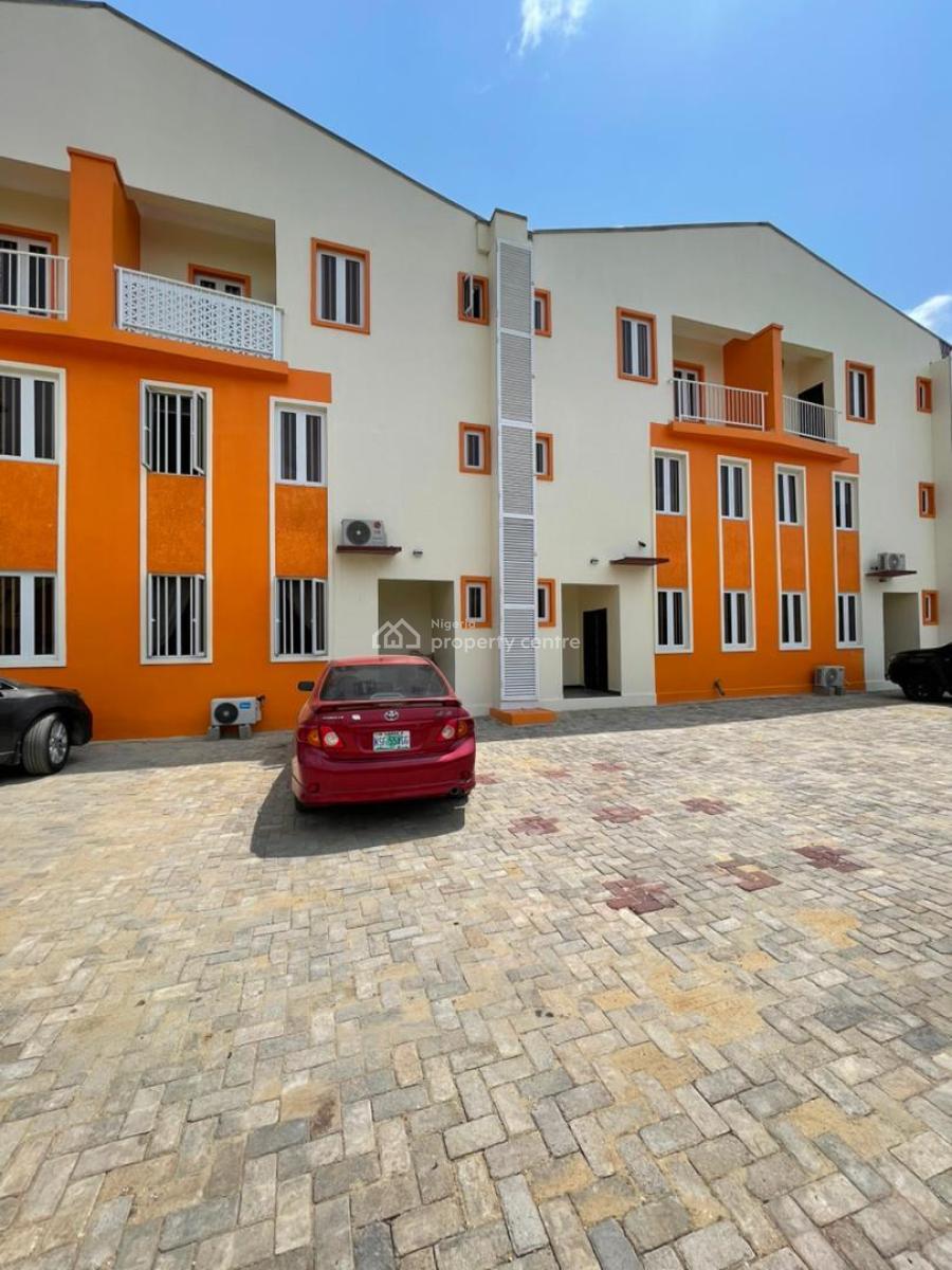 Tastefully Built 4 Bedroom Terrace Duplex with Study Room, Yaba, Lagos, Terraced Duplex for Sale