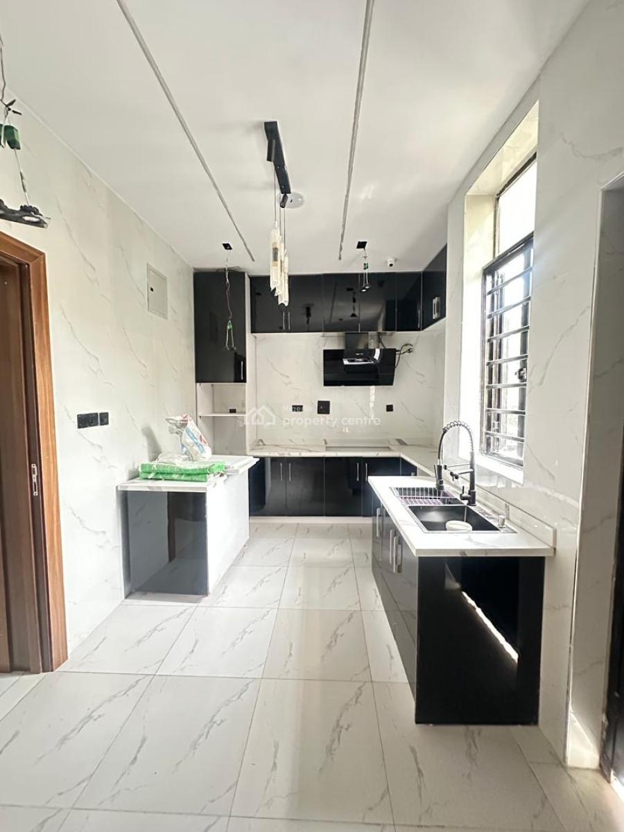 Fancy Spacious 5 Bedroom Fully Detached Duplex + Bq in a Secure Estate, Ajah, Lekki, Lagos, Detached Duplex for Sale