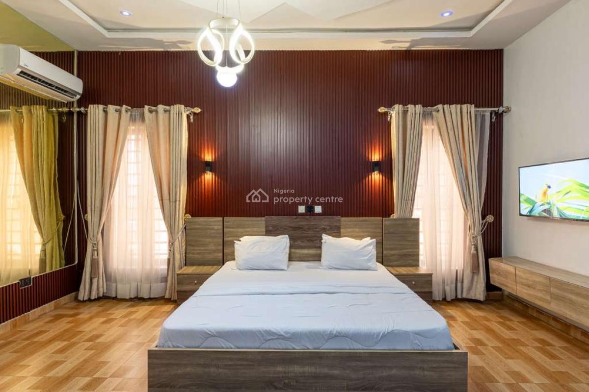 Luxury 4 Bedrooms, Agungi, Lekki, Lagos, Flat / Apartment Short Let