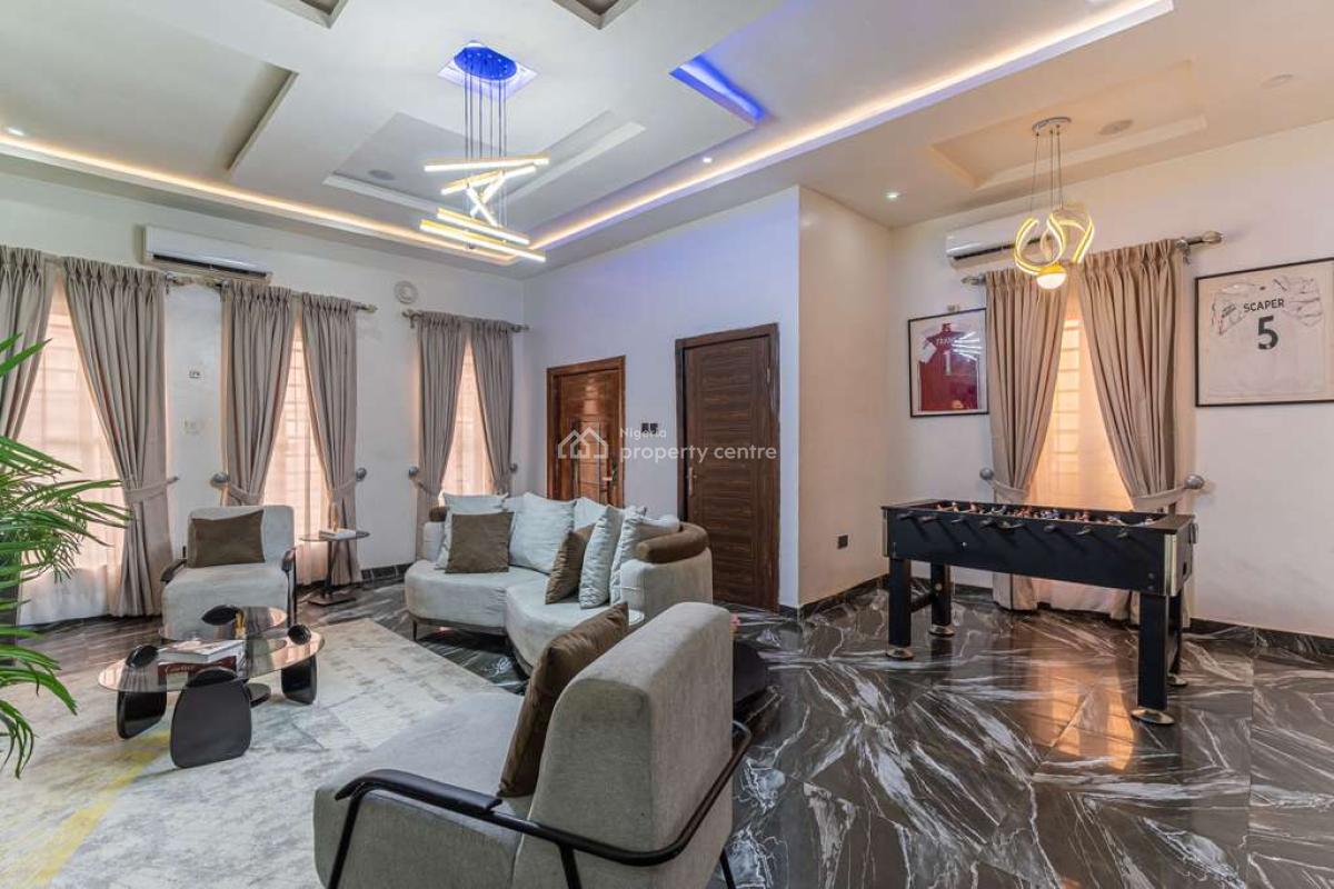 Luxury 4 Bedrooms, Agungi, Lekki, Lagos, Flat / Apartment Short Let