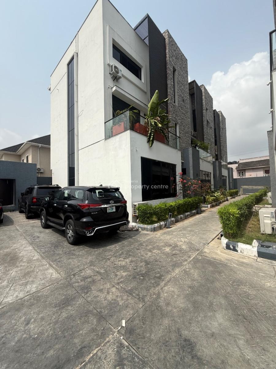 3 Bedrooms Terraced Duplex, Lekki Phase 1, Lekki, Lagos, Terraced Duplex for Sale