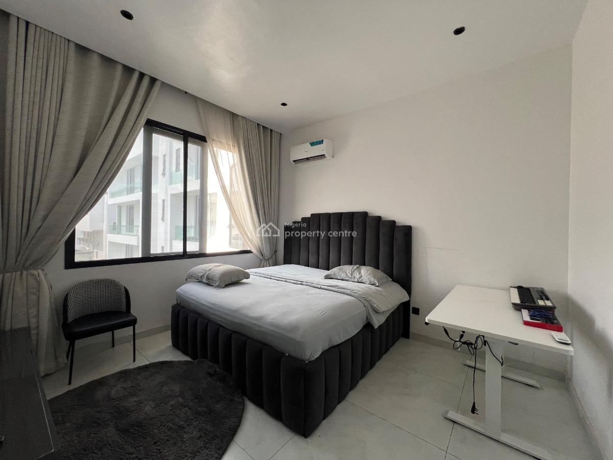 3 Bedrooms Terraced Duplex, Lekki Phase 1, Lekki, Lagos, Terraced Duplex for Sale