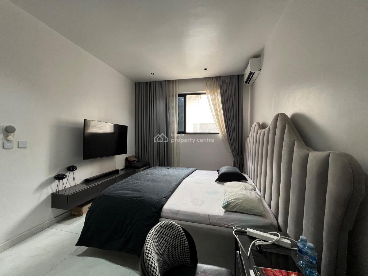 3 Bedrooms Terraced Duplex, Lekki Phase 1, Lekki, Lagos, Terraced Duplex for Sale