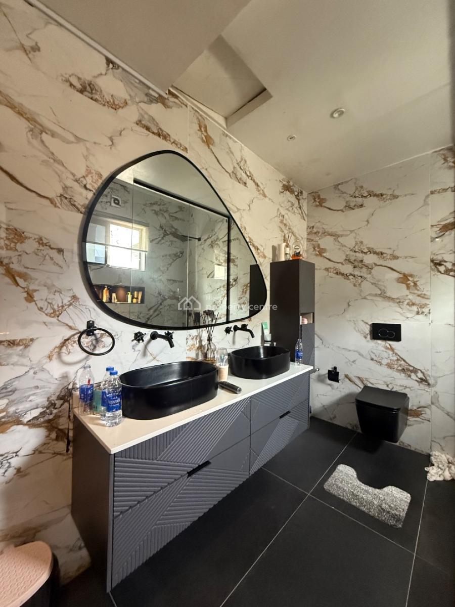 3 Bedrooms Terraced Duplex, Lekki Phase 1, Lekki, Lagos, Terraced Duplex for Sale