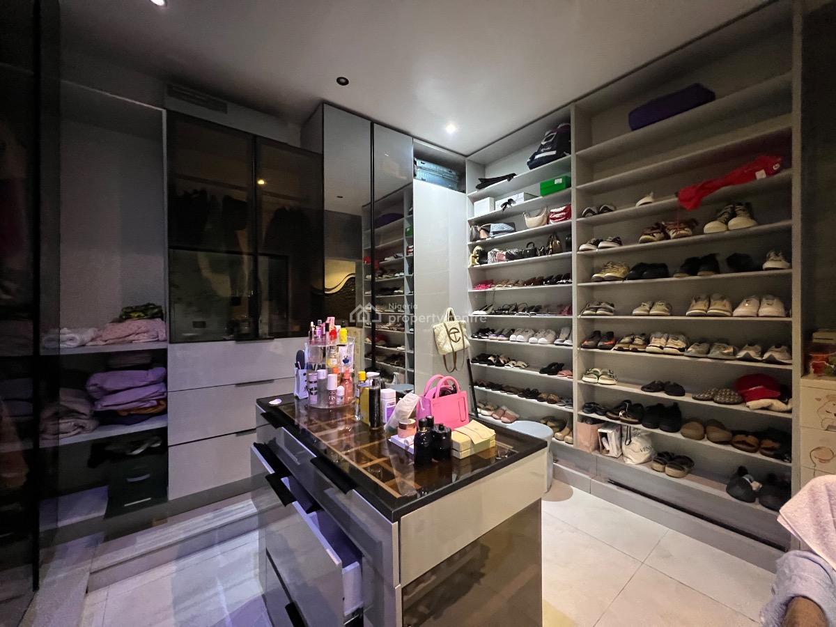 3 Bedrooms Terraced Duplex, Lekki Phase 1, Lekki, Lagos, Terraced Duplex for Sale