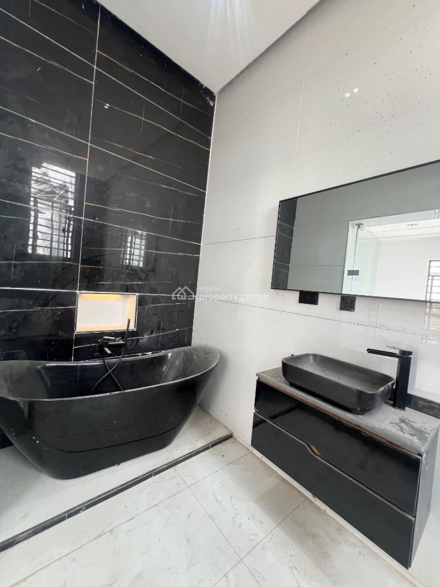 5 Bedrooms Semi-detached Duplex, Ikota, Lekki, Lagos, Semi-detached Duplex for Sale