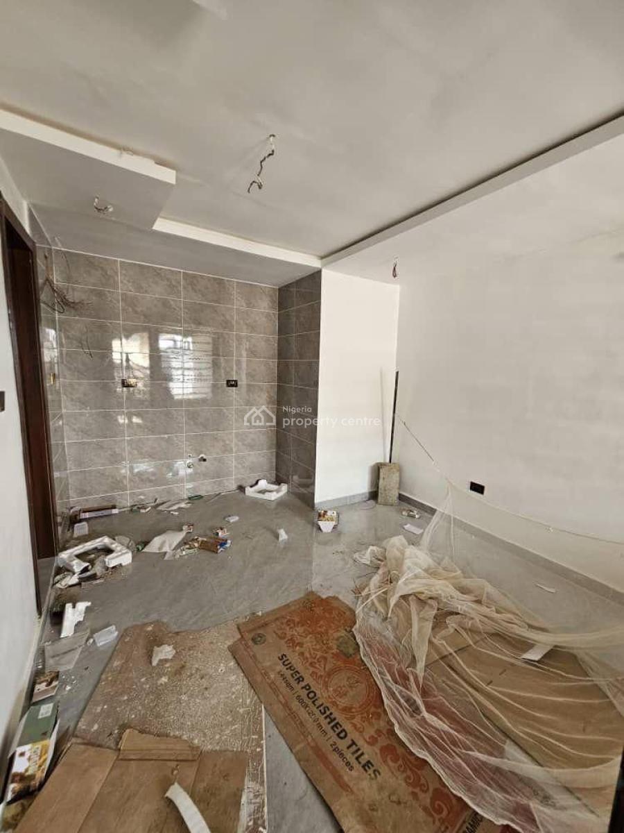 Newly Built 2 Bedroom Apartment in a Secured Estate, Surulere, Lagos, House for Sale