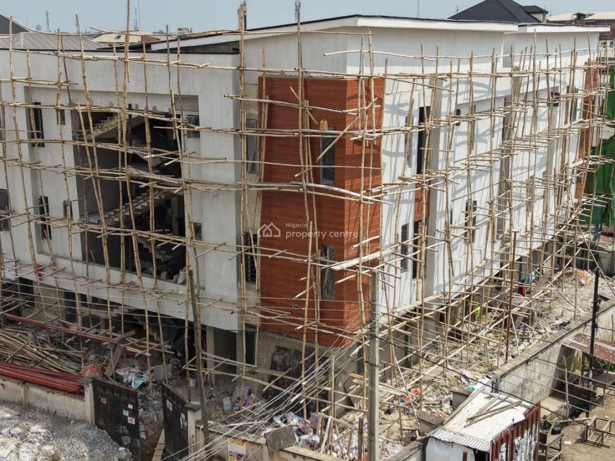 Newly Built 2 Bedroom Apartment in a Secured Estate, Surulere, Lagos, House for Sale