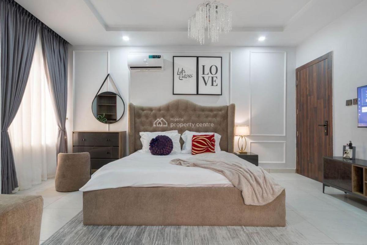 Luxury 3-bedroom Apartment with Housekeeping and Gymnasium, Ensuite Rooms,concierge and 24hrs Power Supply and Security, Ikate, Lekki, Lagos, Flat / Apartment Short Let