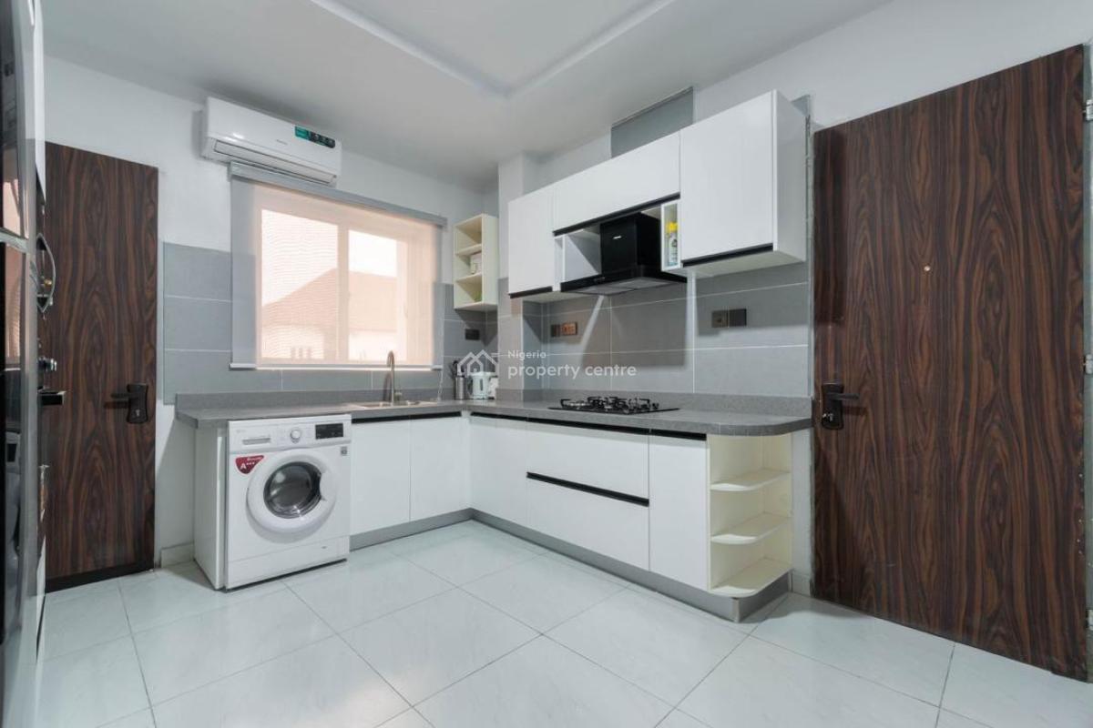 Luxury 3-bedroom Apartment with Housekeeping and Gymnasium, Ensuite Rooms,concierge and 24hrs Power Supply and Security, Ikate, Lekki, Lagos, Flat / Apartment Short Let