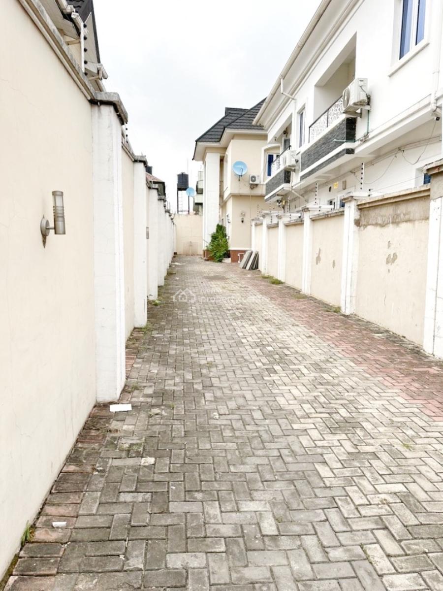 Luxury 5 Bedroom Detached Duplex with Bq, Gra Phase 1, Magodo, Lagos, Detached Duplex for Sale