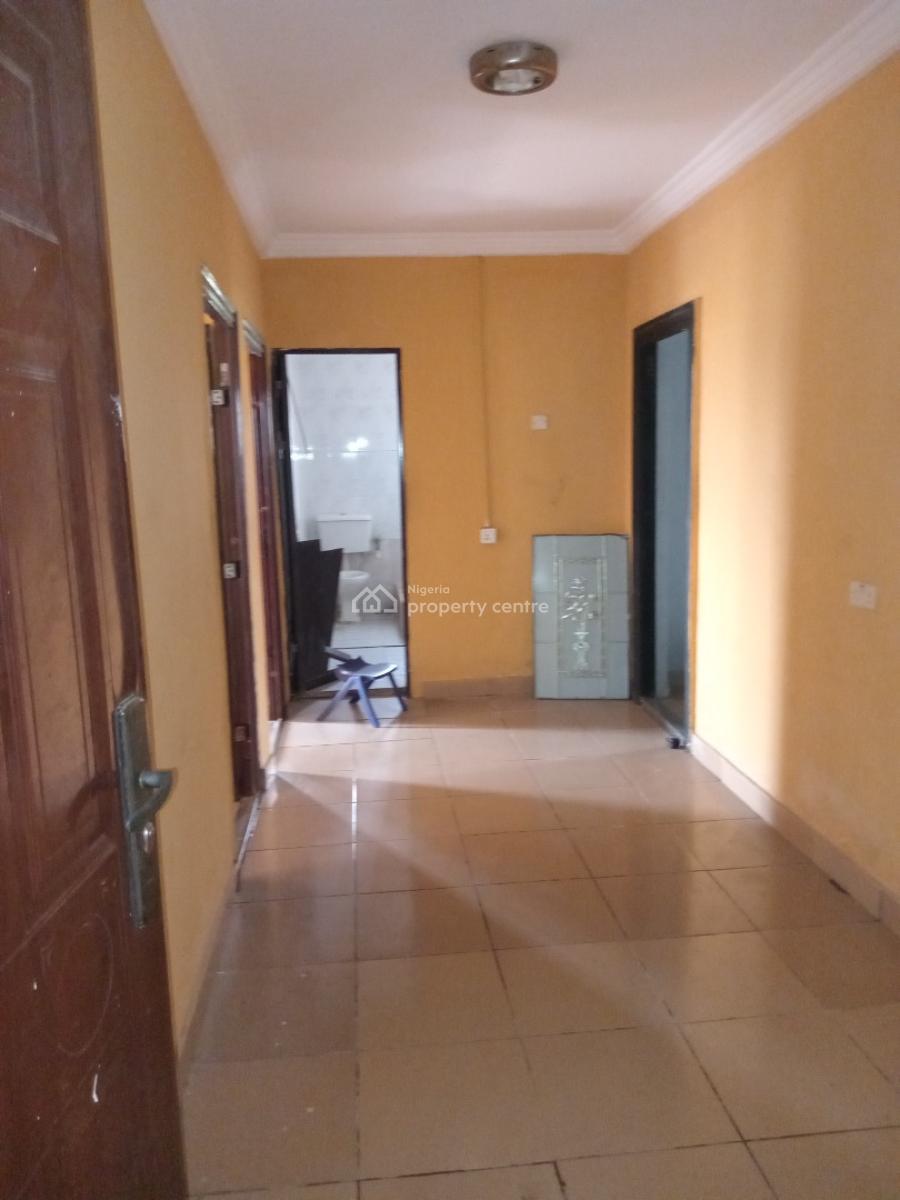 Spacious 3 Bedroom Flat Upstairs, Ogombo, Ajah, Lagos, Flat / Apartment for Rent