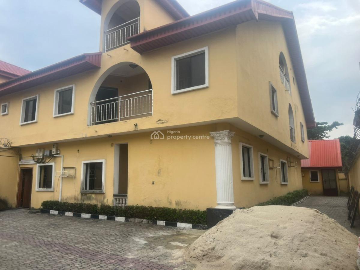 2 Bedroom Apartment, Lekki Phase 1, Lekki, Lagos, Flat / Apartment for Rent