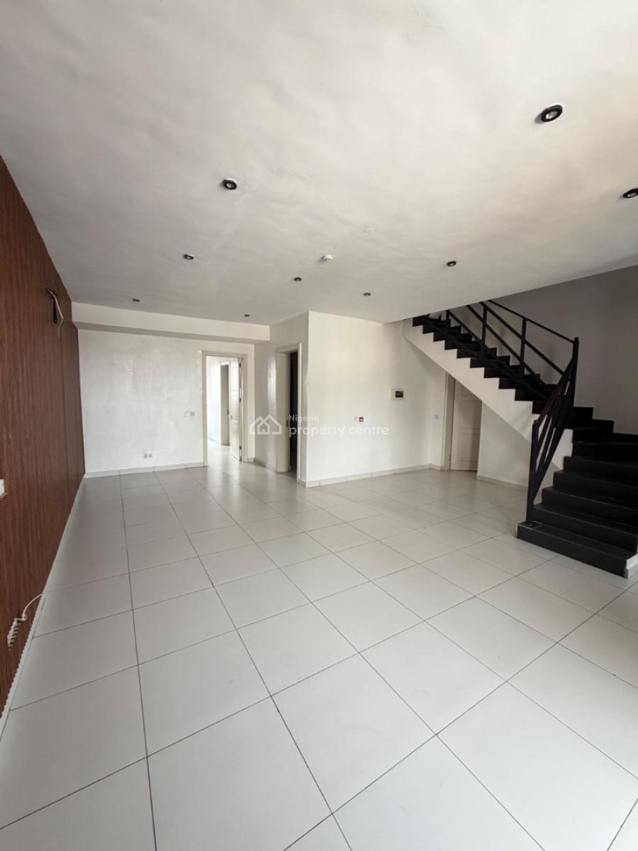 Spacious 4 Bedroom Maisonette with Bq, Spg, Ologolo, Lekki, Lagos, Terraced Duplex for Rent
