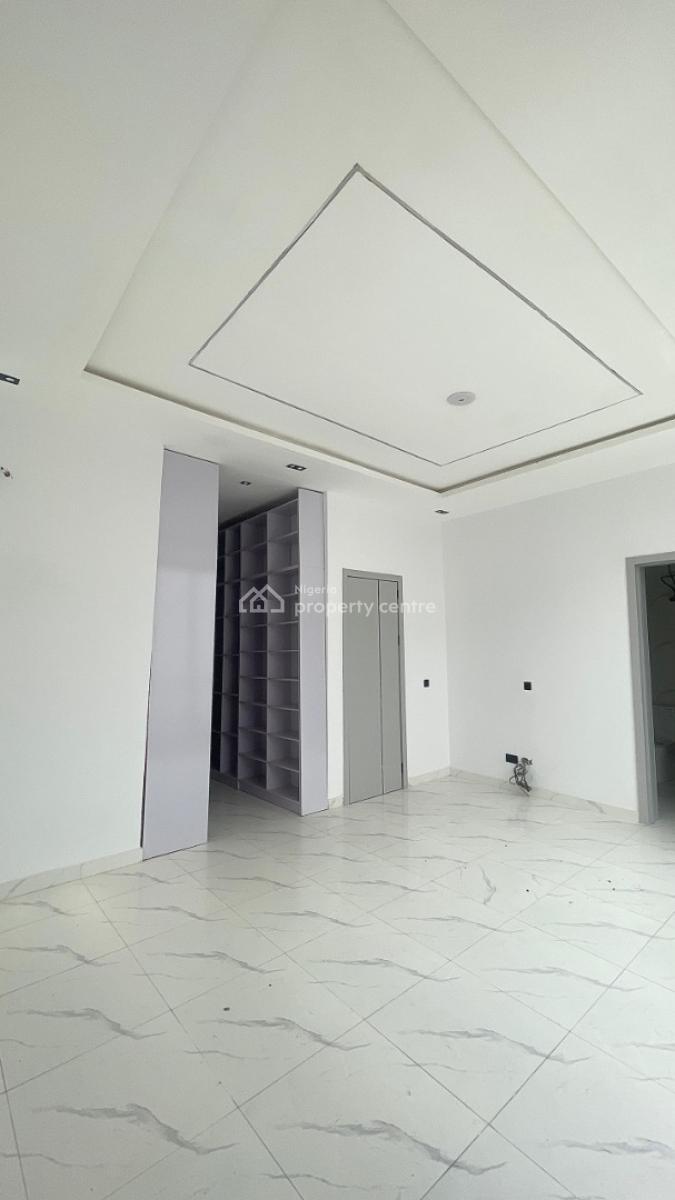 4 Bedroom Semi Detached with Bq, Ikota, Lekki, Lagos, Semi-detached Duplex for Sale