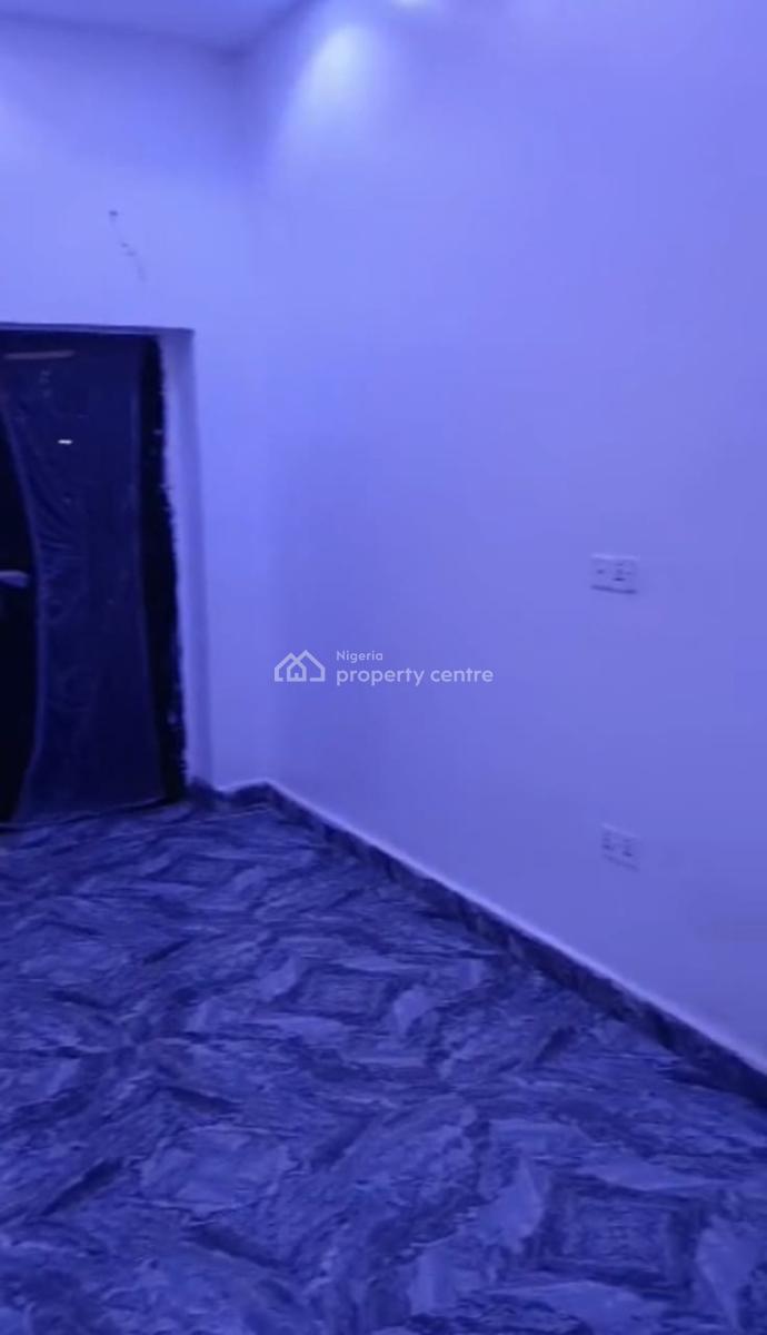 Spacious 4 Bedroom Semi Detached Duplex, Surulere, Lagos, Semi-detached Duplex for Sale