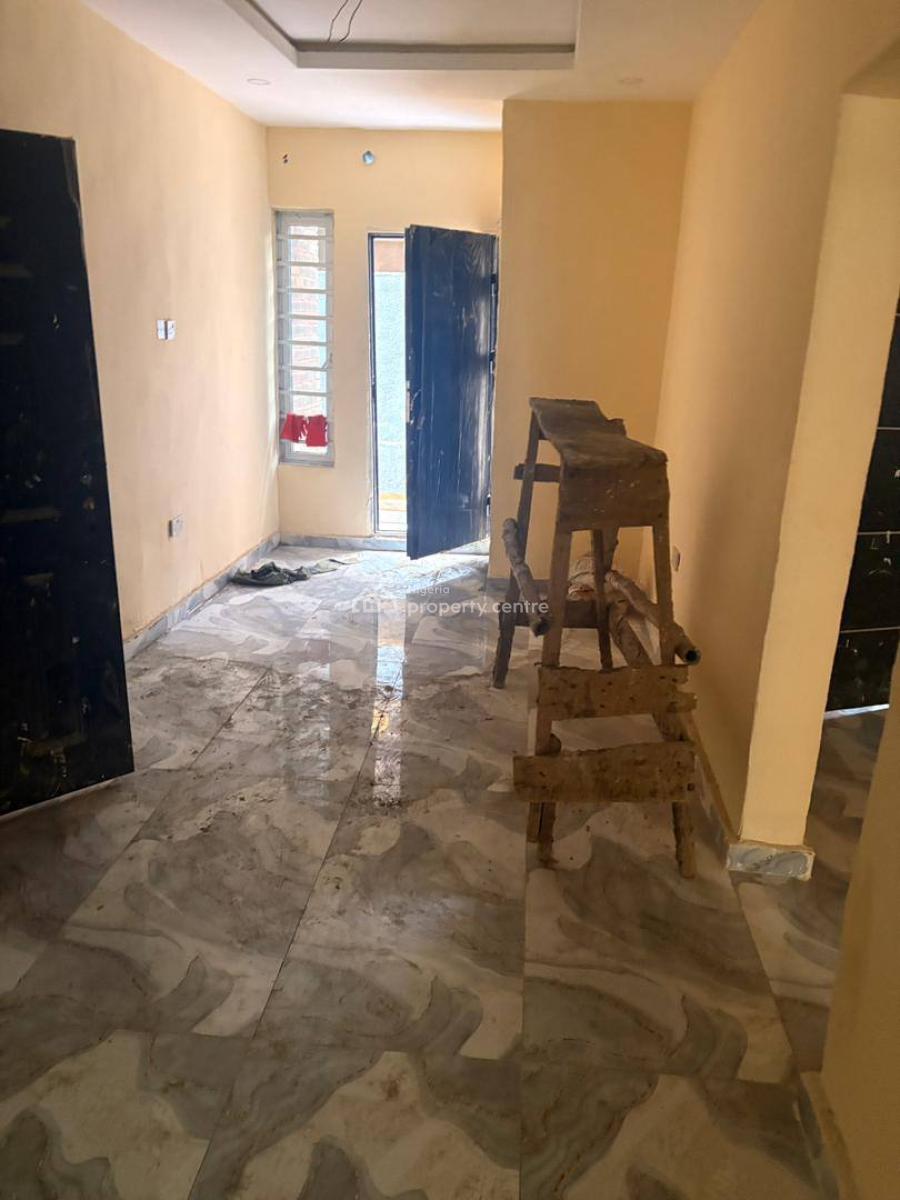 Newly Built and Spacious 2 Bedroom Flat, Alagomeji, Yaba, Lagos, Flat / Apartment for Rent