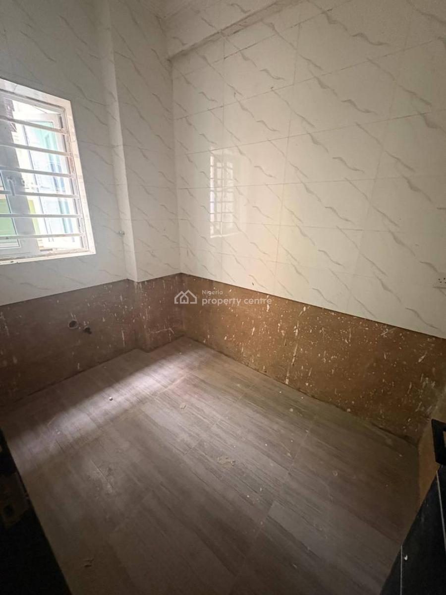 Newly Built and Spacious 2 Bedroom Flat, Alagomeji, Yaba, Lagos, Flat / Apartment for Rent