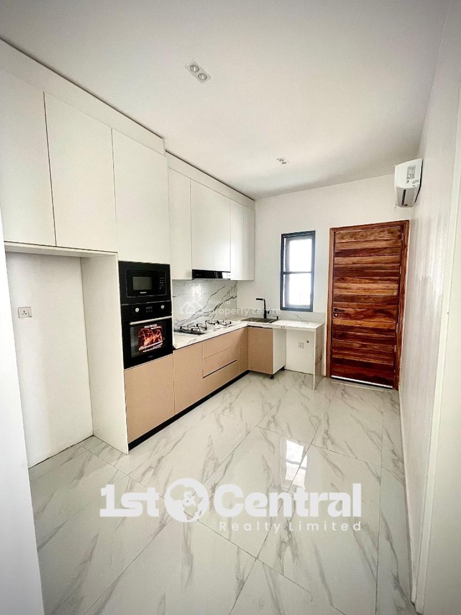 Brand New 2 Bedrooms Apartment, Lekki Phase 1, Lekki, Lagos, Flat / Apartment for Sale